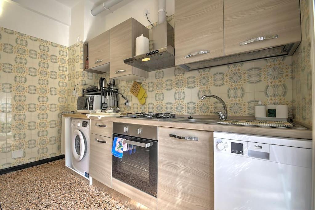 Mariani'S Home Finale Ligure Zewnętrze zdjęcie
